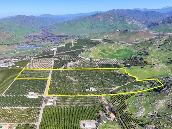 32204 Rd 248, Lemon Cove, CA 93244