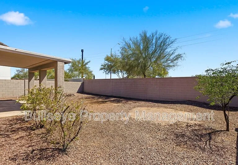 27513 N 63rd Dr — Photo 34