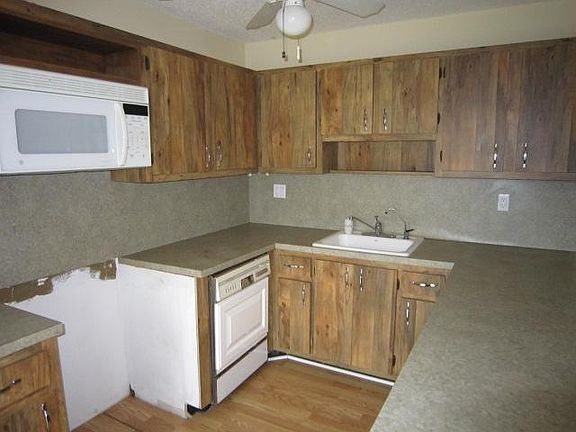 5th image of 534 SE 28th Ave