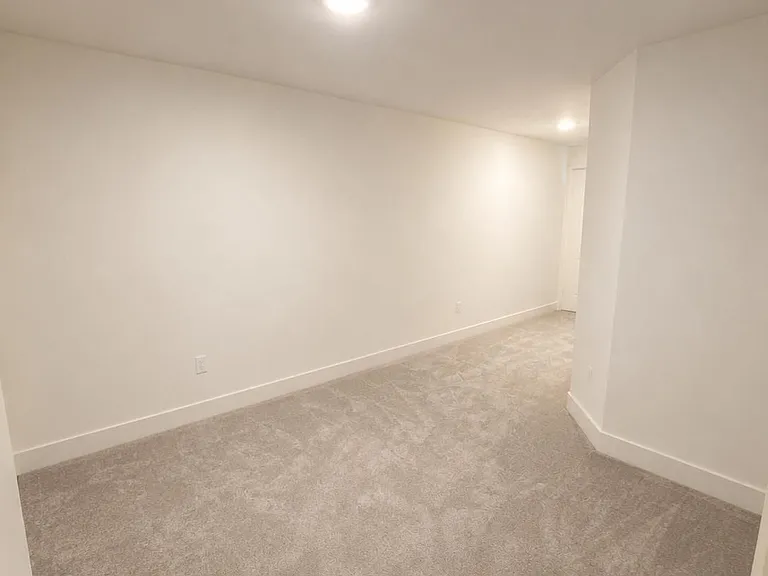 5770 Calle Vista Dr #5770 — Photo 6