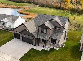 1870 Hadley Hills Dr NE, Rochester, MN 55906