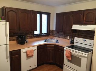 33 Hunt St, Watertown, MA 02472