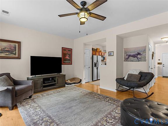 4th image of 803 Sweet Tessa Dr