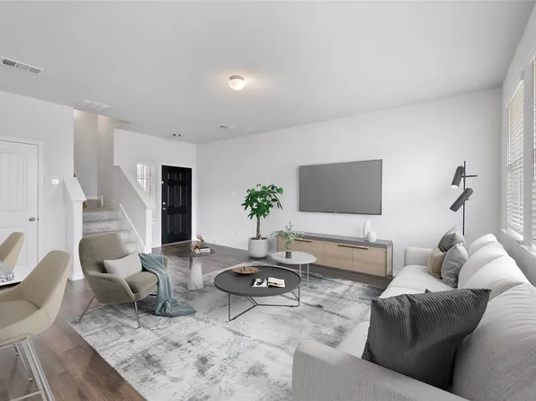 1421 Tall Pine Way, Fort Worth, TX 76112