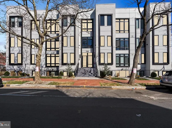 1101 Q St NW Unit 302, Washington, DC 20009