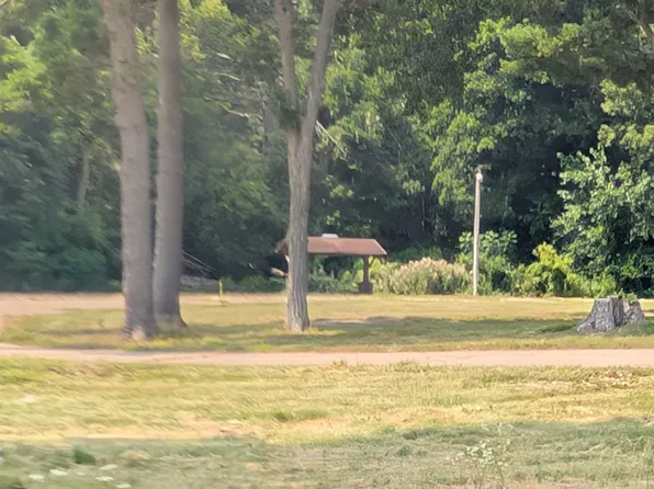 N4745 Otto Rd, New London, WI 54961