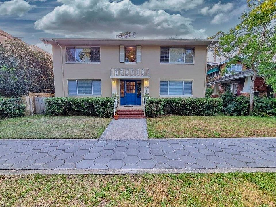 1st image of 3219 Oak St APT 4