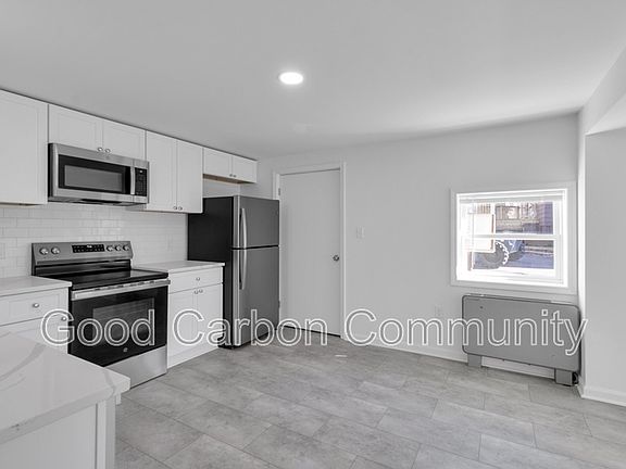 4th image of 209 Summer St APT 8