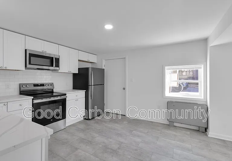 211 Summer St #8 — Photo 1