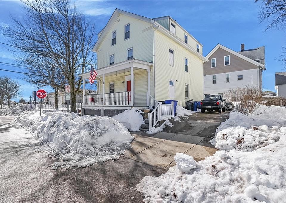 1st image of 100 Pond St