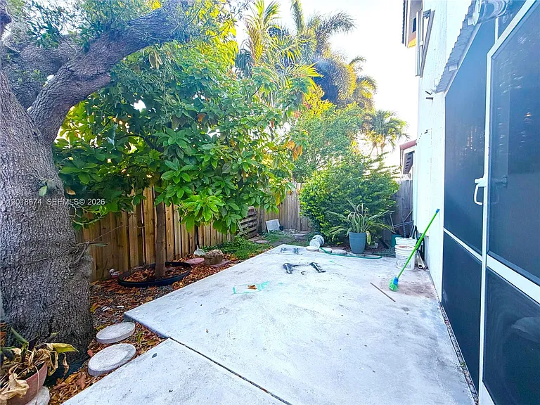 16336 SW 48th Ter #16336 — Photo 39