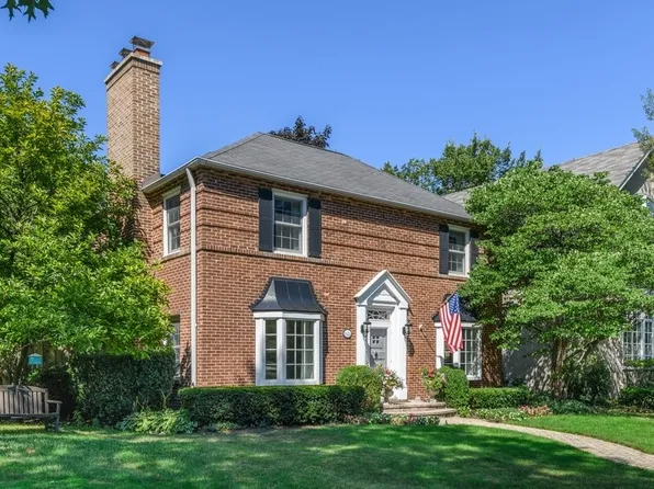 621 Park Dr, Kenilworth, IL 60043