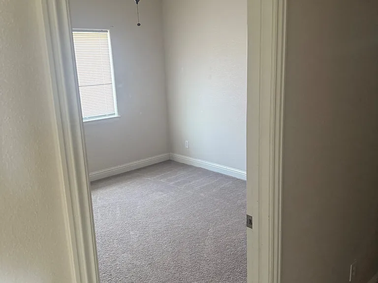 10591 Miners Ct — Photo 7