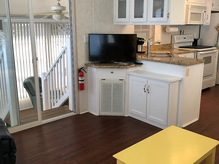 7125 Fruitville Rd #70 — Photo 6