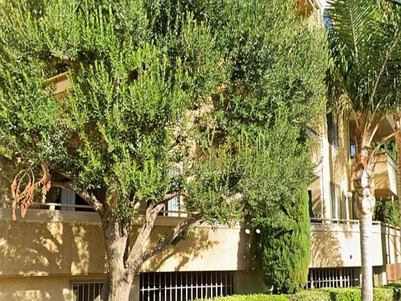 2nd image of 4276 S Centinela Ave #3765