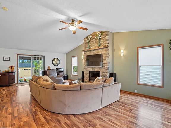 5th image of 2309 Brookbank Dr