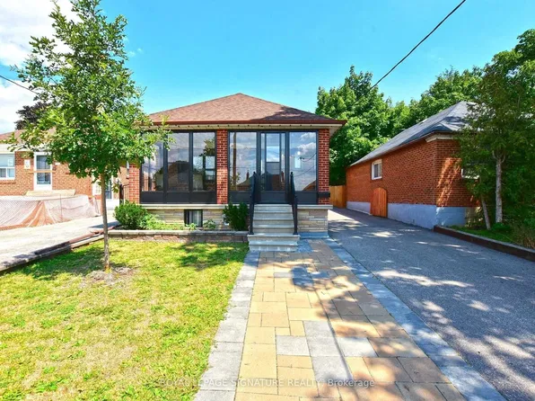 103 Richardson Ave, Toronto, ON M6M 3S2