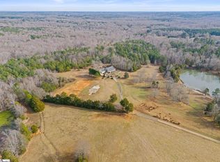 414 Giggle Dr, Laurens, SC 29360