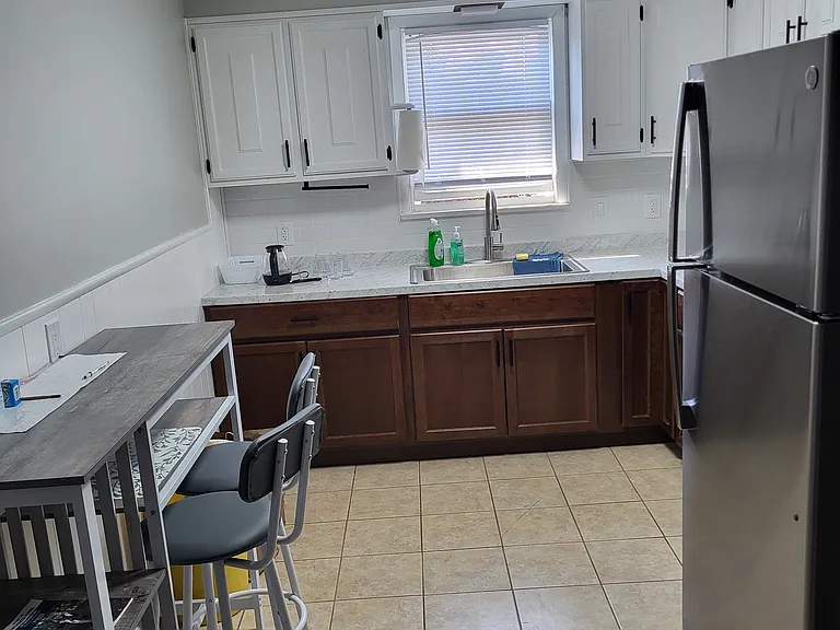 26 Selden St — Photo 2