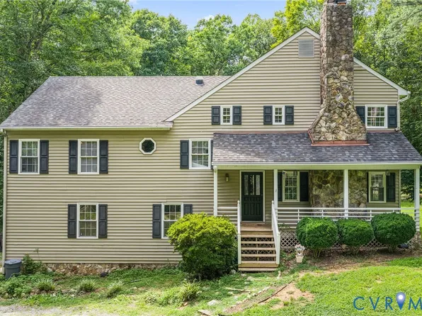 16365 Little River Dr, Beaverdam, VA 23015