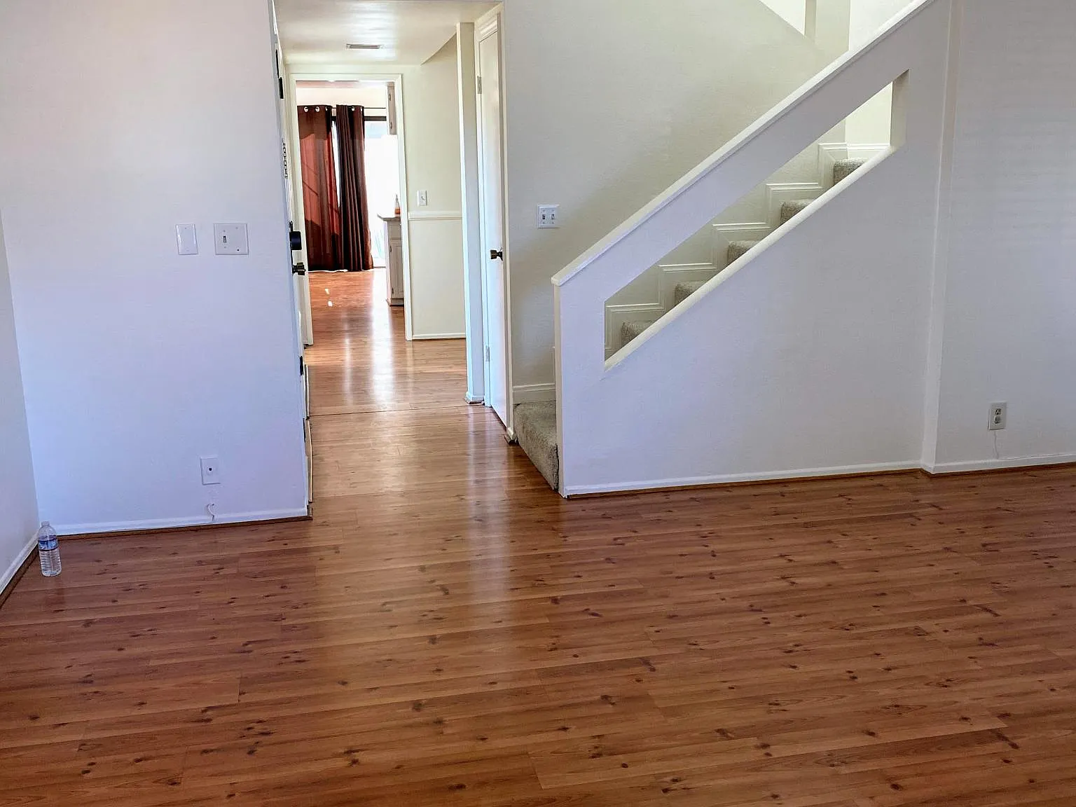 2 bed, 2.5 bath, 1545 sqft, $4,350 — Photo 3