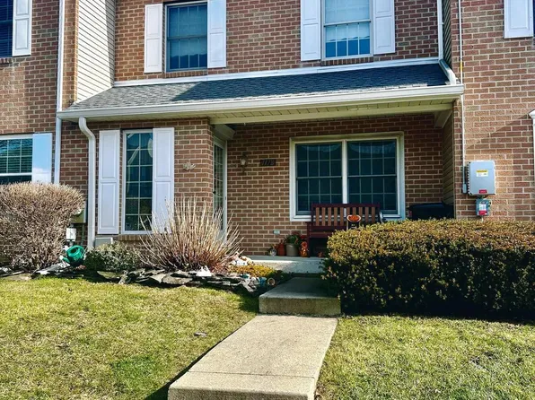1178 Valley Stream Dr, Perkiomenville, PA 18074