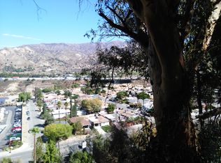 9500 Wentworth St, Shadow Hills, CA 91040