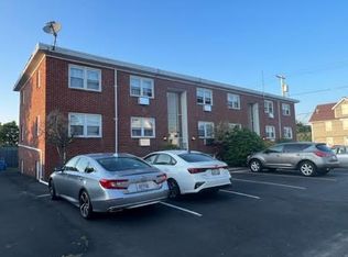 310 Evergreen St APT 7, Pawtucket, RI 02861