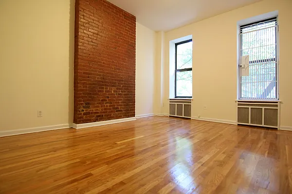 Rented by JK Dansar Corp | media 28