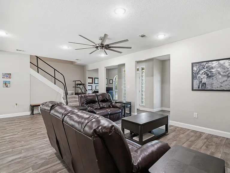 5855 Hunting Meadows Dr — Photo 23