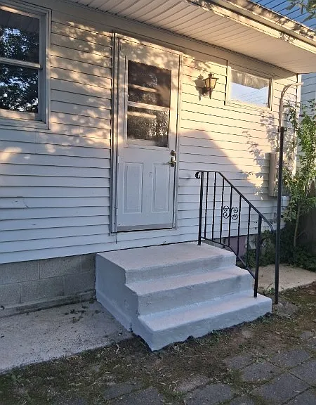 1205 7th Ave — Photo 33