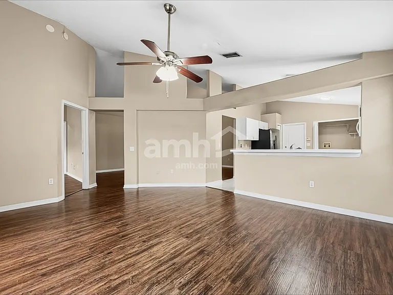 1527 Firewheel Dr — Photo 6