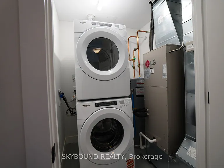 1000 Lackner Pl #411 — Photo 4