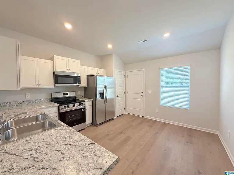101 Olde Savannah Way — Photo 7