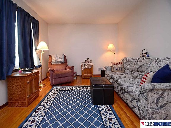 2nd image of 310 Garden Ave