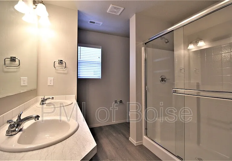 19571 Newhall Pl — Photo 17