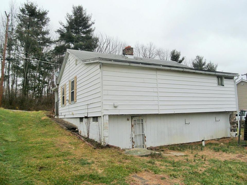 2nd image of 128 Keeny Row