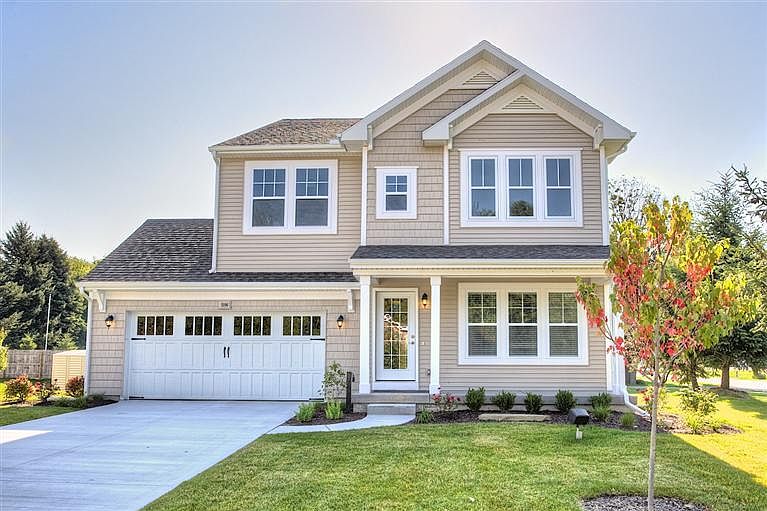 1st image of 9371 Neumann Cres