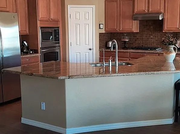 737 W Twin Peaks Pkwy, San Tan Valley, AZ 85143