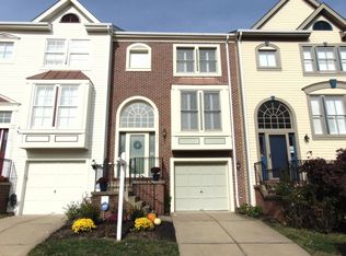 206 Occoquan Ter SW, Leesburg, VA 20175