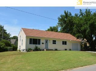 3806 E 107th Ter, Kansas City, MO 64137