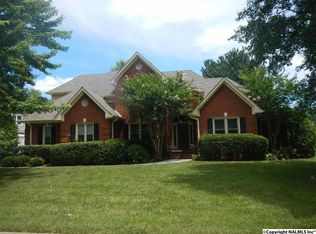 2439 Audubon Ln SE, Owens Cross Roads, AL 35763