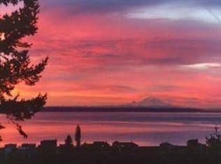 6078 Moonrise Ln, Freeland, WA 98249