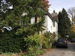 12 Franklin Ave, Lockport, NY 14094