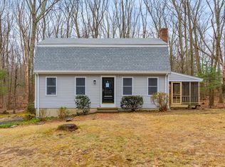 4 Causeway St, Medway, MA 02053