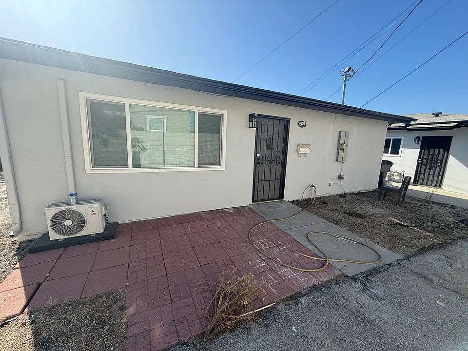 4776 Grace Ave #4776