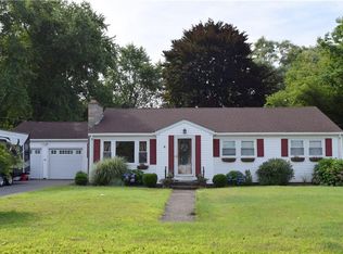 4 Leyte Rd, Lincoln, RI 02865