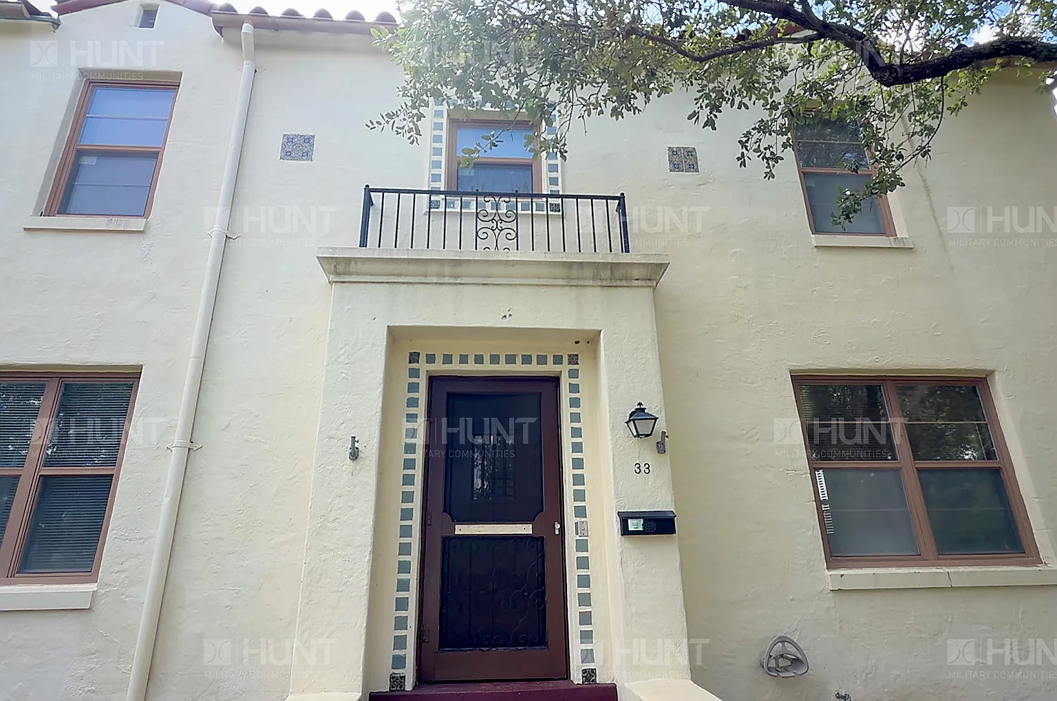3 bed, 2.5 bath, 2326 sqft, $2,475 — Photo 3