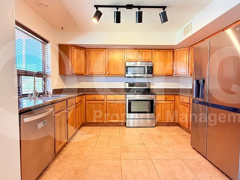 16558 W Monte Cristo Ave — Photo 27
