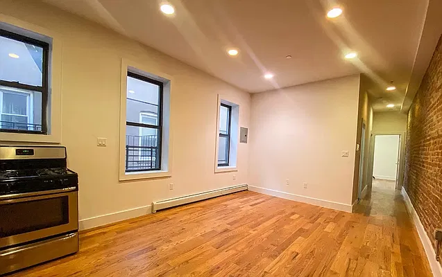 Rented by Makover Group Inc | media 1